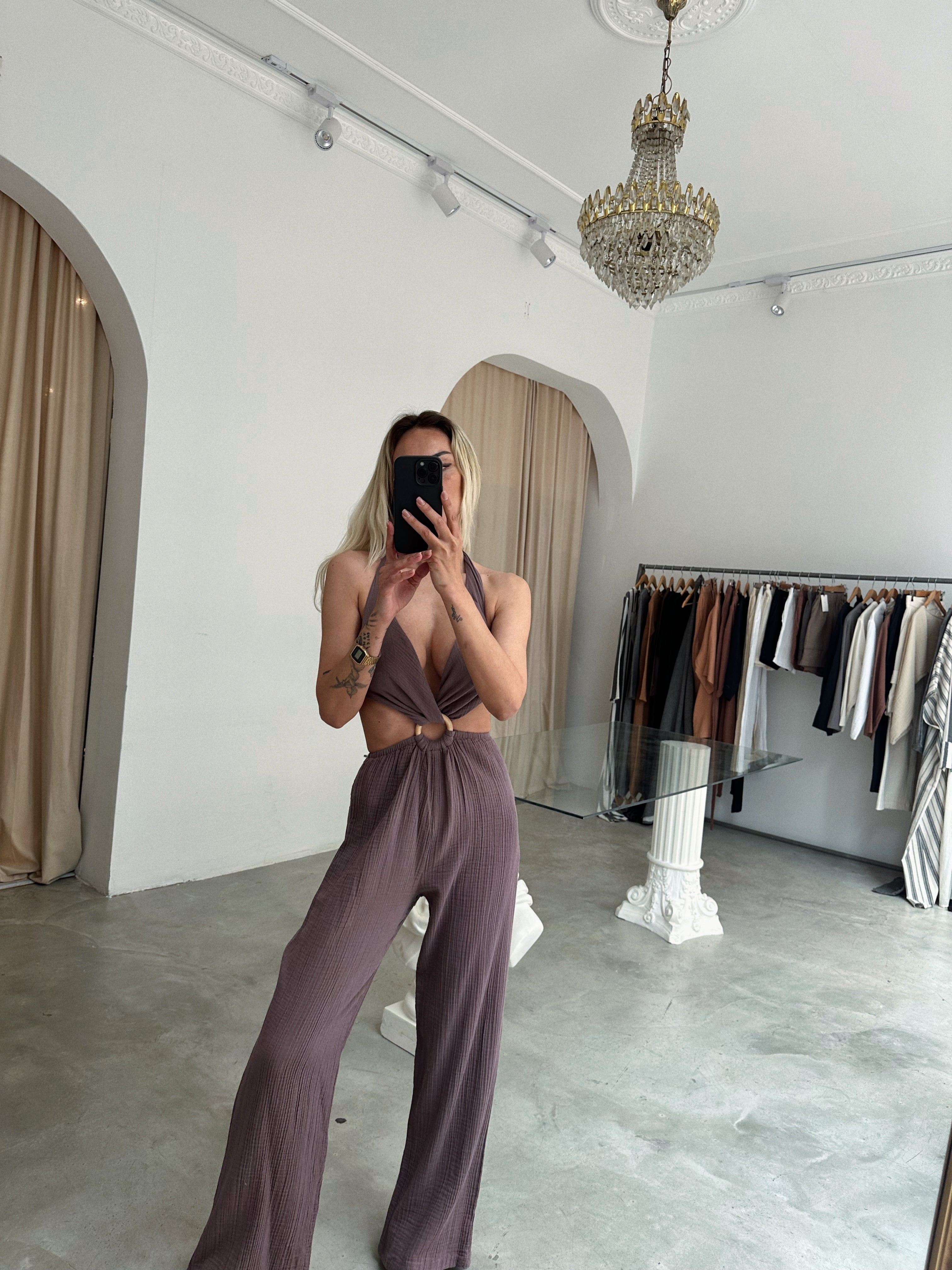 Organic Low-cut Jumpsuit