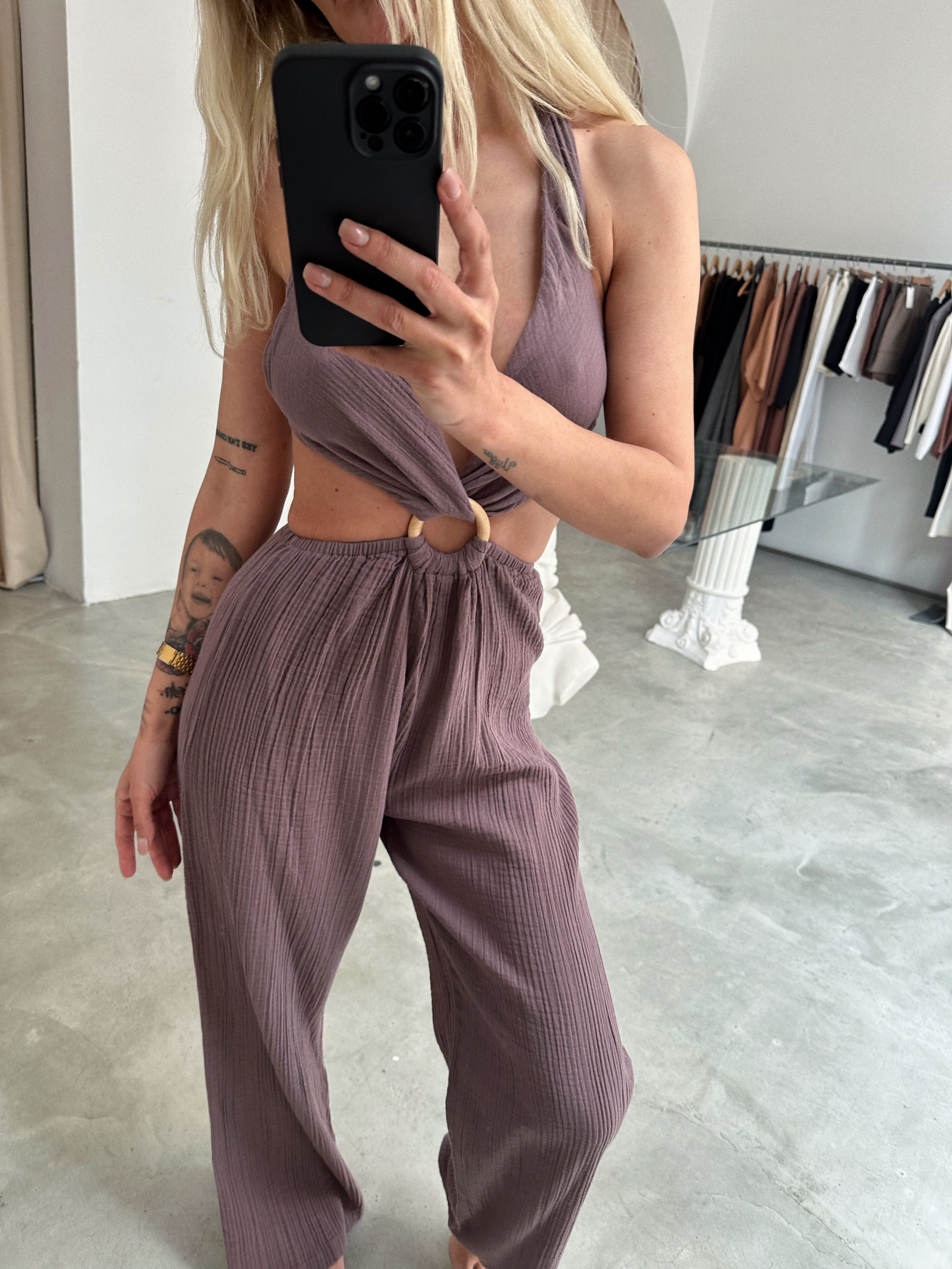 Organic Low-cut Jumpsuit